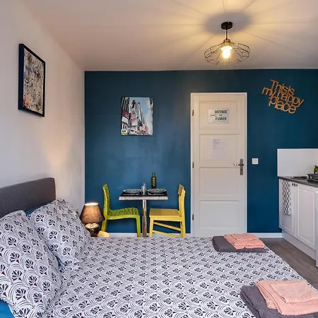 Le De M Hulot - Proche *